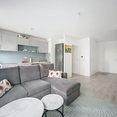 Appartement 3 pièces 224700 €