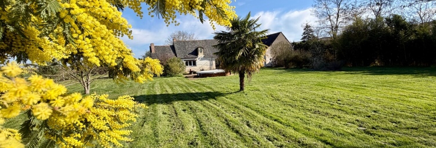 Maison 8 Pièces 152 m² à vendre à Soulaire-et-Bourg (49460)