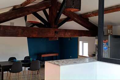 Appartement 6 pièces 360 €