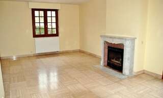 Maison 8 Pièces 227 m² à louer à Saint-Just-le-Martel (87590)