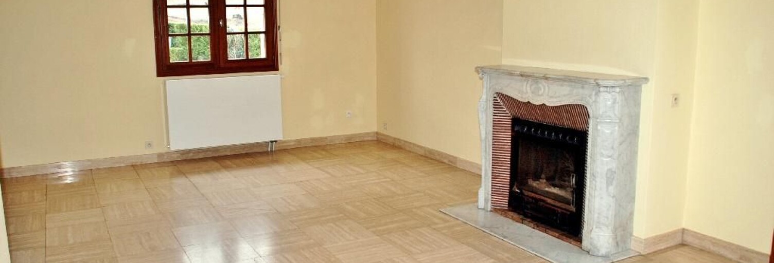 Maison 8 Pièces 227 m² à louer à Saint-Just-le-Martel (87590)