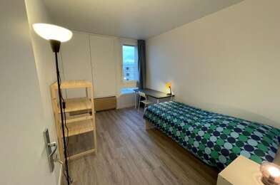 Appartement 5 pièces 550 €