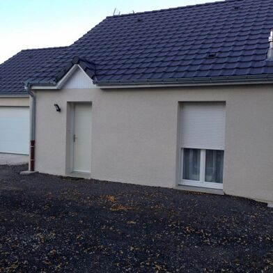 Maison 4 pièces 1350 €