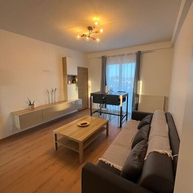 Appartement 4 pièces 450 €