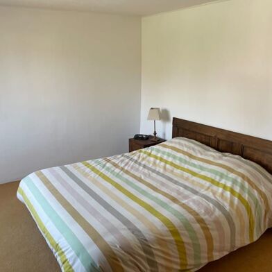 Maison 6 pièces 1260 €