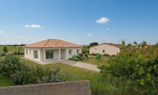 Terrain   m² à vendre à Saint-Martin-la-Pallu (86380)