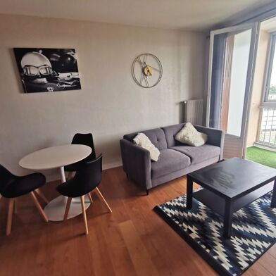 Appartement 4 pièces 530 €