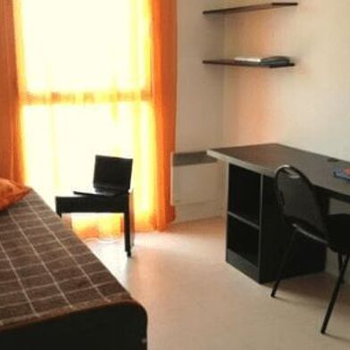 Appartement 1 pièces 596 €