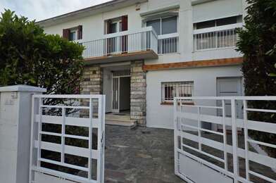 Maison 7 pièces 490 €