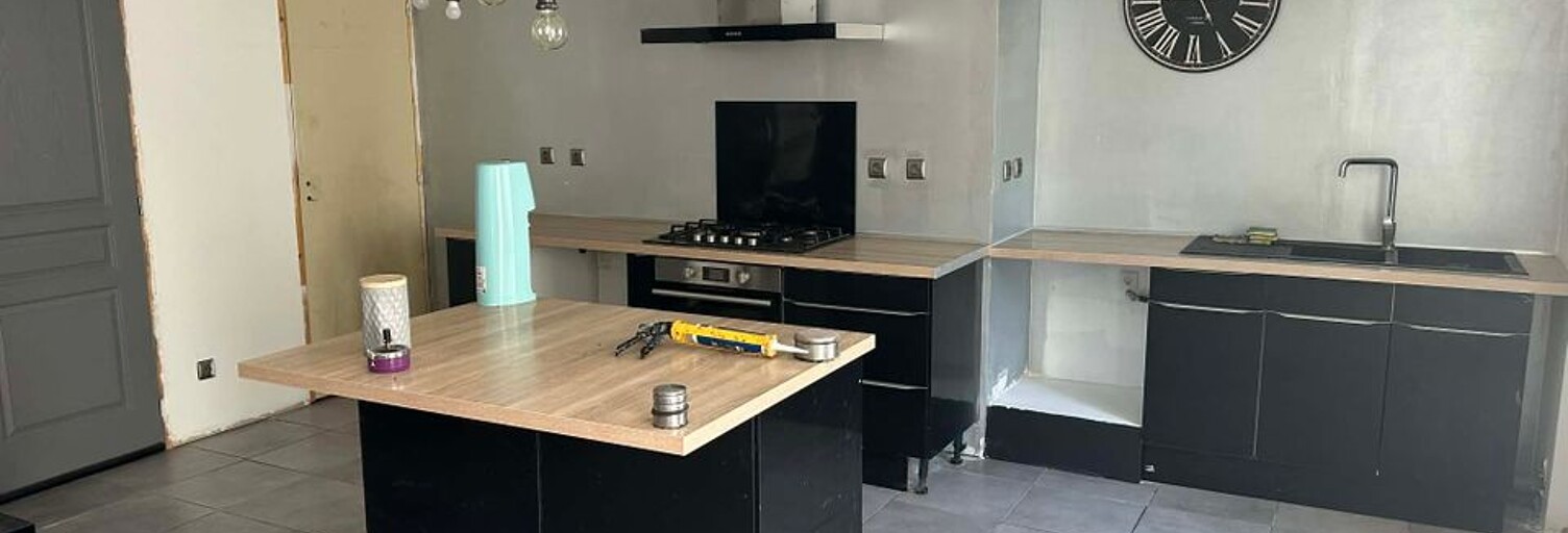 Maison 6 Pièces 200 m² à louer à Agonac (24460)