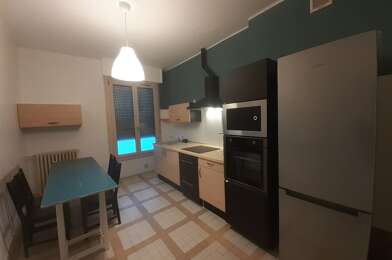 Appartement 3 pièces 1000 €
