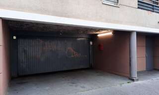 Garage   m² à louer à Lyon 7 (69007)