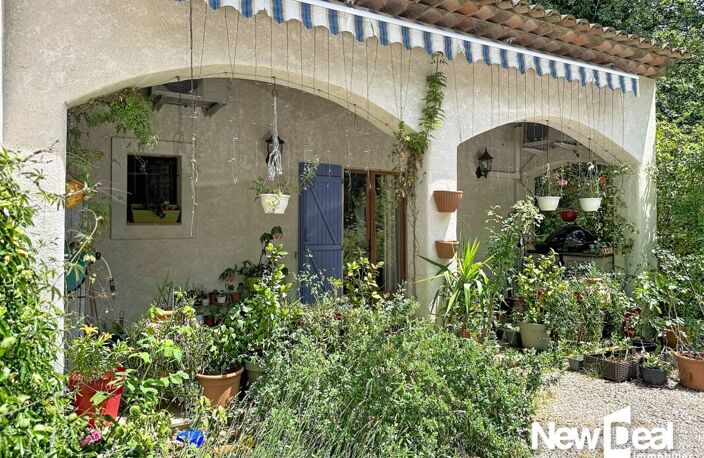 FAYENCE_ Jolie maison de 135 m² de plain pied sur un terrain de 2000 m² — photo 4