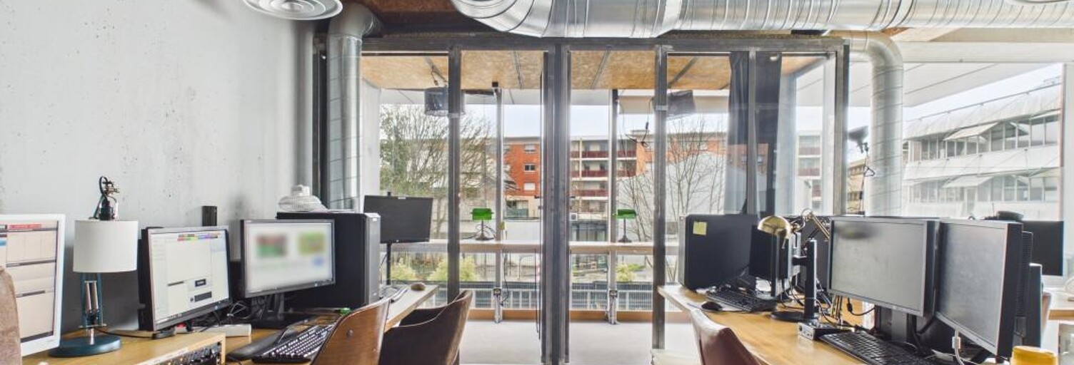 Bureau 4 Pièces 200 m² à louer à Bordeaux (33800)