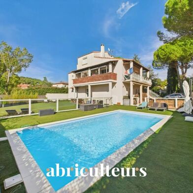 Maison 7 pièces 1365000 €