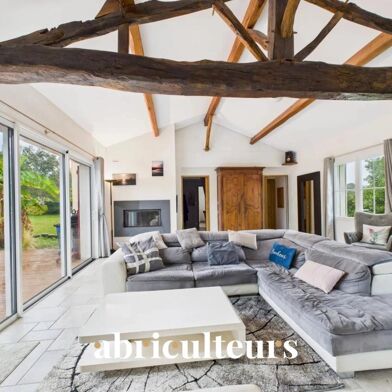 Maison 8 pièces 549000 €