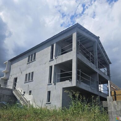 Appartement 4 pièces 398800 €