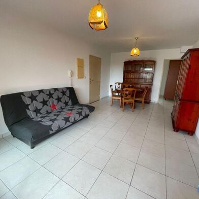 Appartement 3 pièces 176700 €