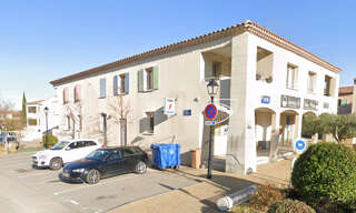 Garage  12 m² à louer à Maubec (84660)