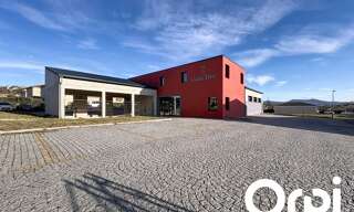 Commerce  425 m² à vendre à Cournon-d'Auvergne (63800)