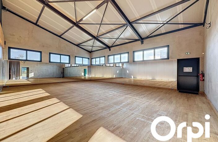Local Commercial 420m2 — photo 4