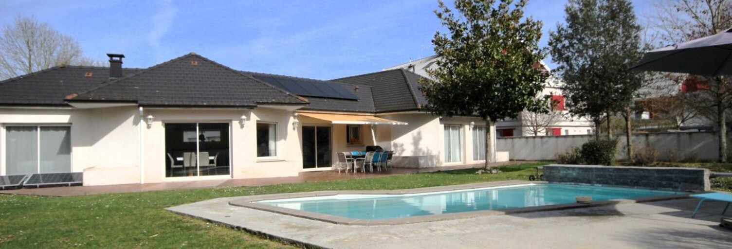 Maison 5 Pièces 209 m² à vendre à Pau (64000)