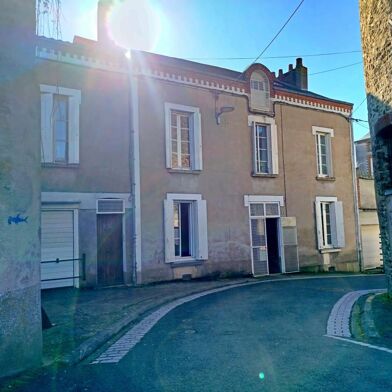 Maison 9 pièces 200000 €