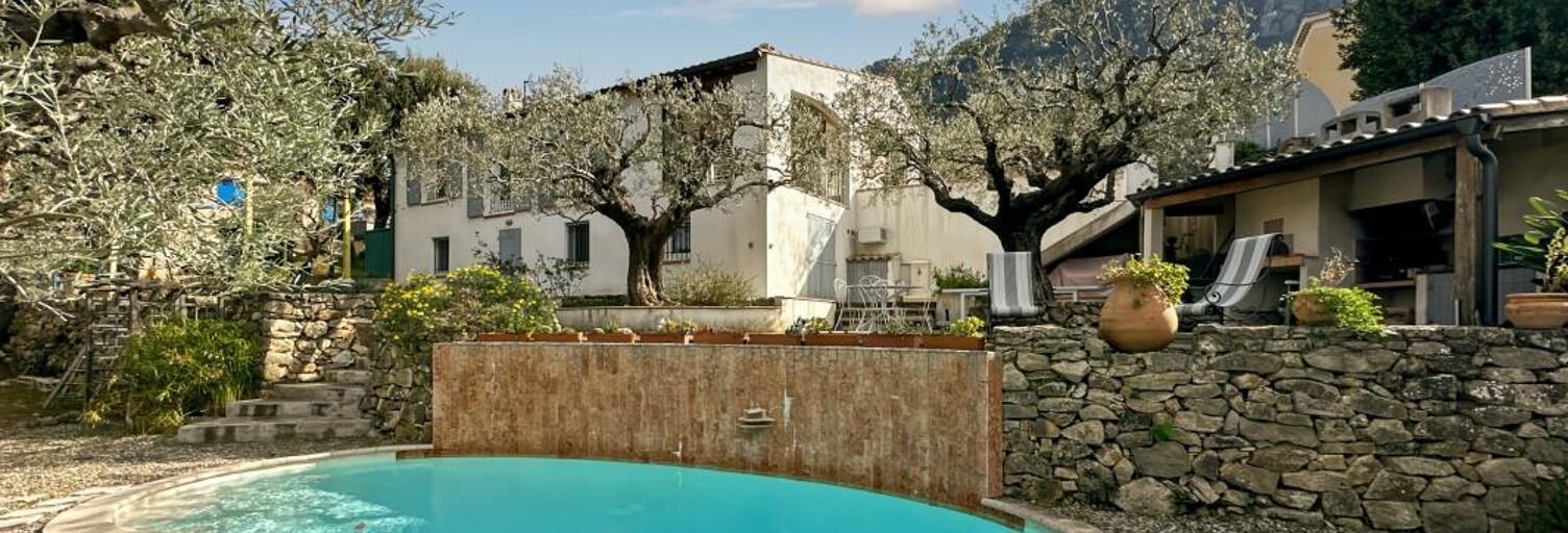 Maison 6 Pièces 202 m² à vendre à Toulon (83200)