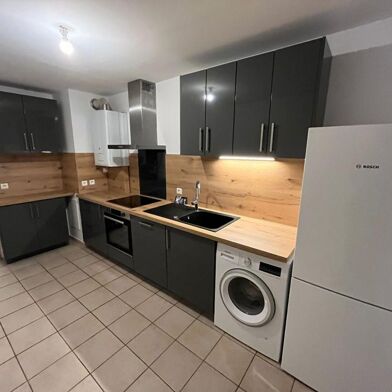 Appartement 2 pièces 745 €