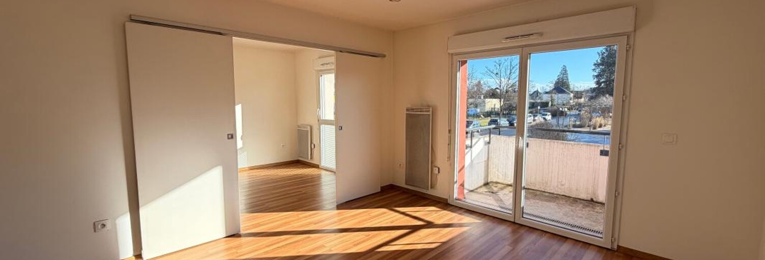 Appartement 1 Pièce 35 m² à louer à Saint-Jean-de-la-Ruelle (45140)