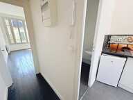   Studio 20,56 m²  Orléans   Lumineux & bien agencé  ️ Pièce principale   Kitchenette   Salle d’eau  ️  Proche commerces, transports, universités      Loyer 417 € / mois   — photo 3