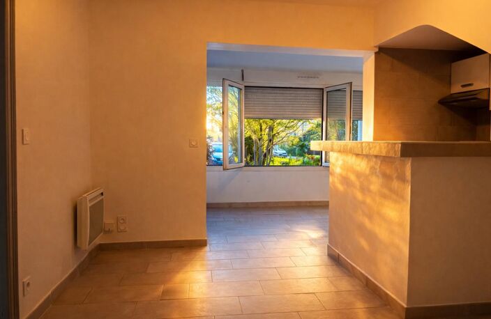 Appartement  T2 rez de jardin Porto Vecchio — photo 4