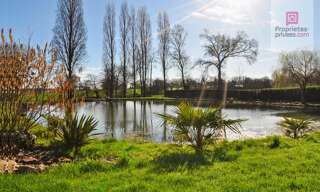 Maison  5373 m² à vendre à Montigné-le-Brillant (53970)