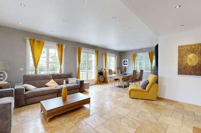 Maison 12 pièces 549000 €