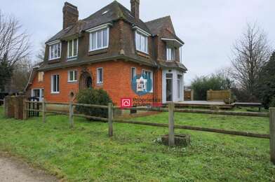 Maison 9 pièces 538200 €