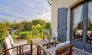 Maison 7 Pièces 141 m² à vendre à Fargues-Saint-Hilaire (33370)