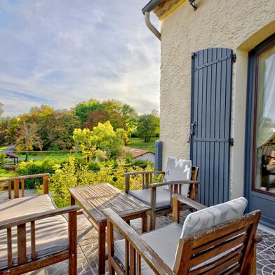 Maison 7 pièces 599952 €