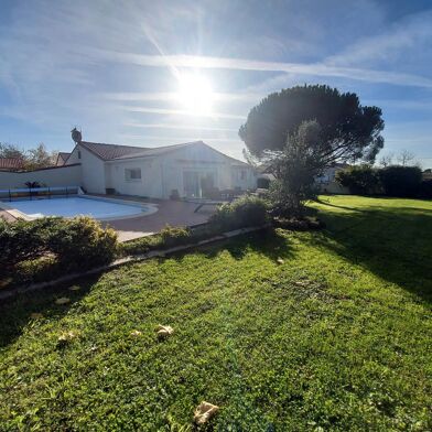 Maison 7 pièces 418848 €