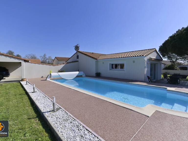 Maison à Niort avec gîte et piscine — photo 1