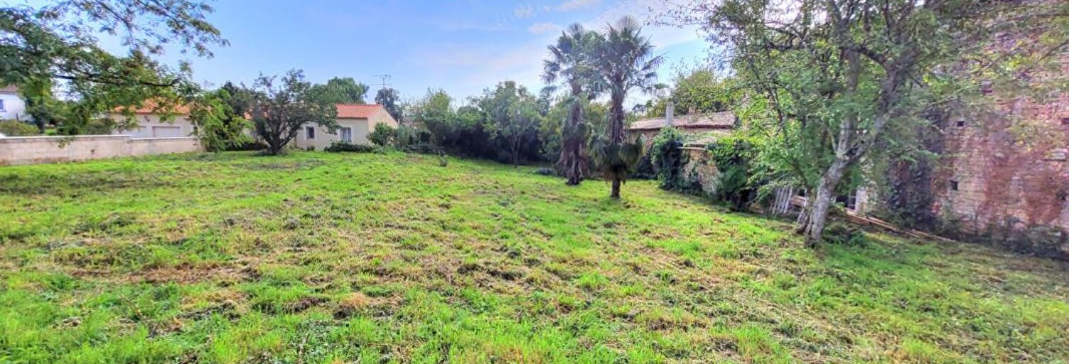 Terrain  964 m² à vendre à Sainte-Ouenne (79220)