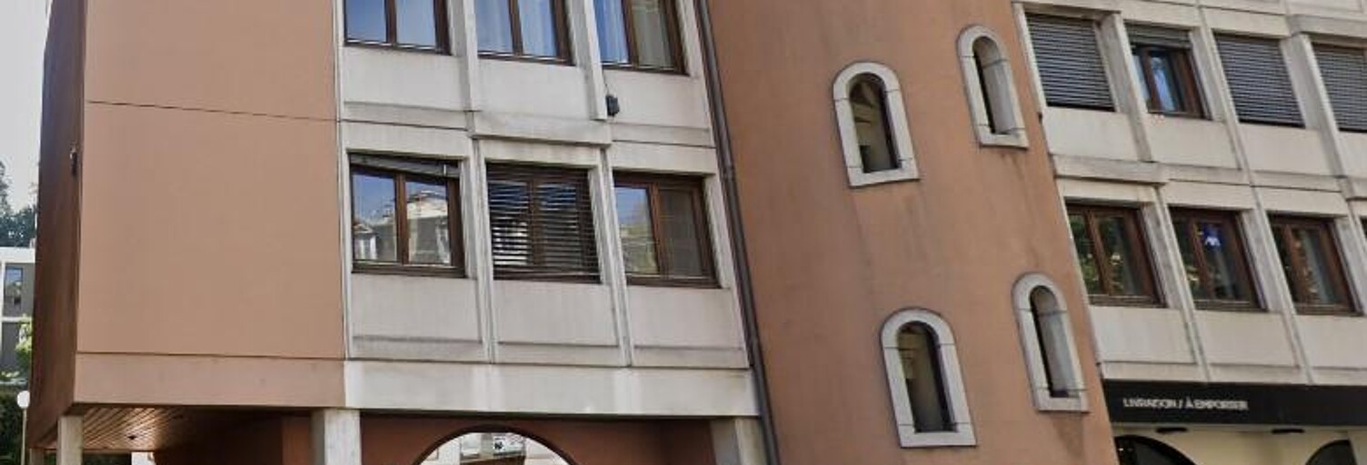 Garage   m² à louer à Chambéry (73000)