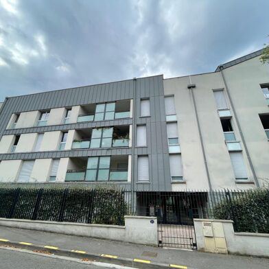 Appartement 2 pièces 664 €