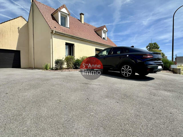 WAVIGNIES - MAISON - 6 CHAMBRES - DOUBLE GARAGE - JARDIN — photo du bien