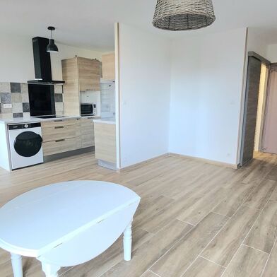 Appartement 2 pièces 145000 €