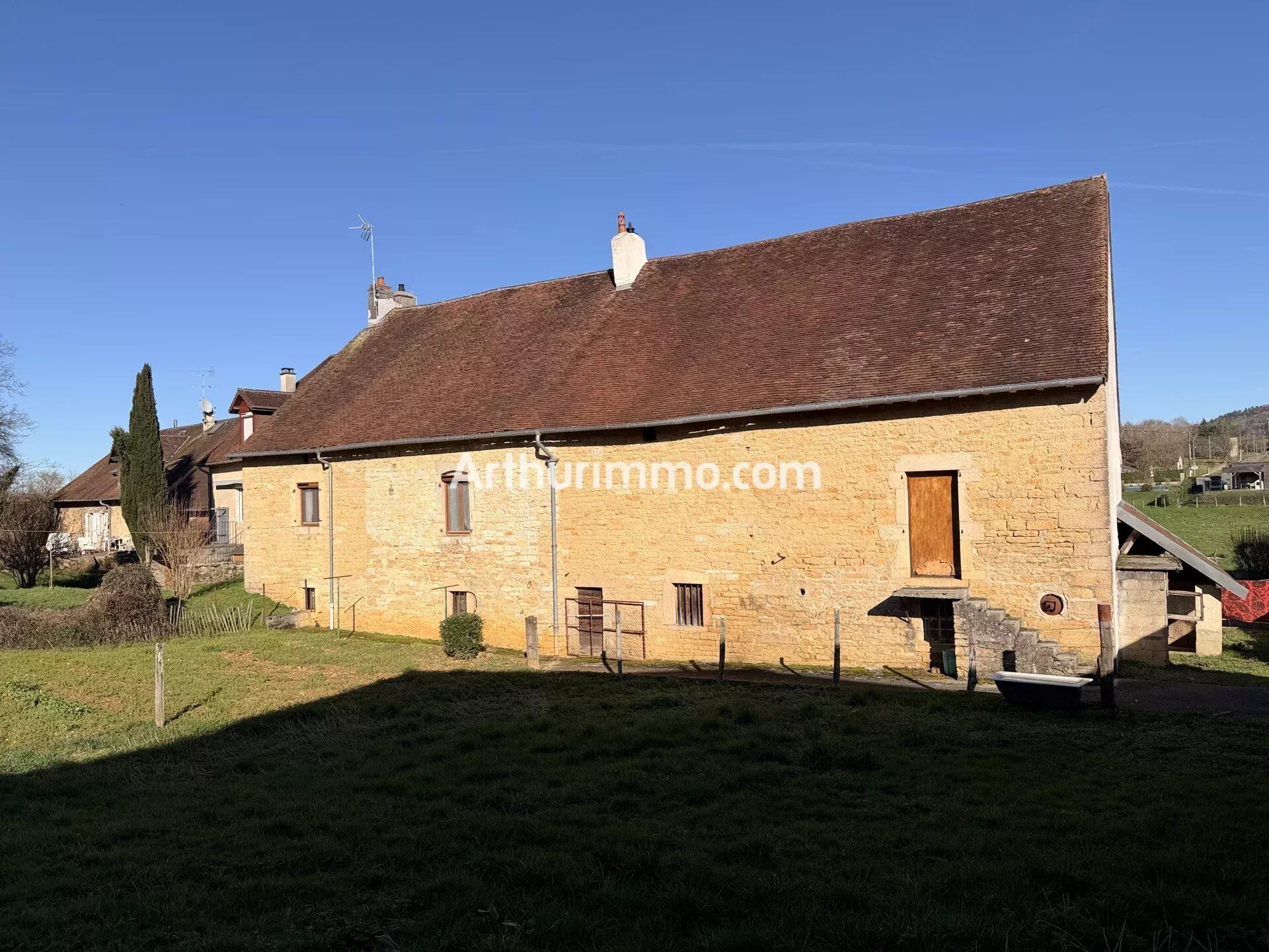 Maison 4 pièces 103 m² · à Trenal · 103 m² · 210 000 €