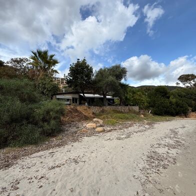 Maison 4 pièces 2000000 €