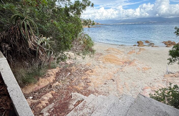 Vente maison 4 pièces 113 m² Ajaccio (20000) — photo 2