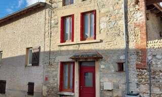 Maison  81 m² à louer à Leyment (01150)