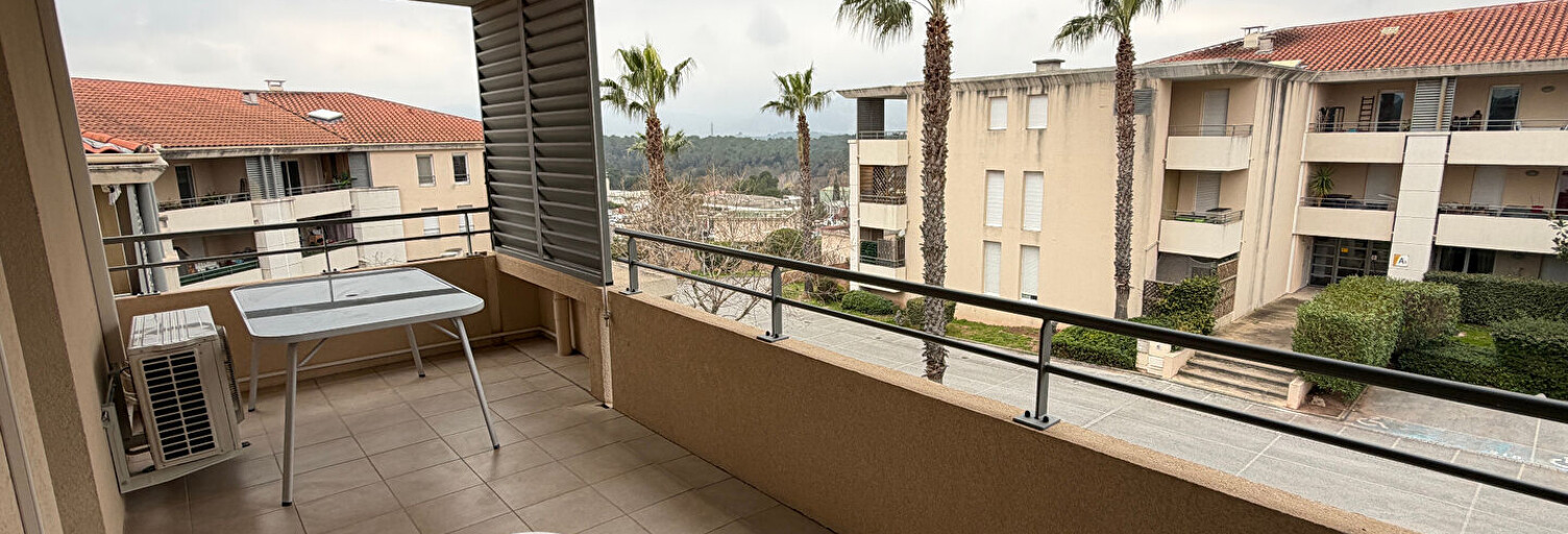 Appartement 2 Pièces 42 m² à louer à Roquebrune-sur-Argens (83520)