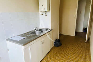 Appartement 3 pièces 667 €